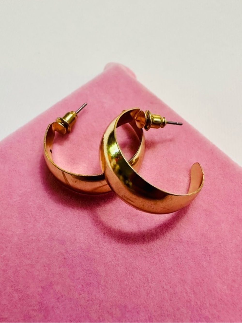 Chunky Gold Tone Hoop Earrings